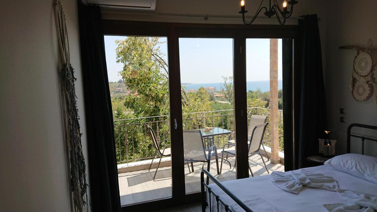 Stone House With Seaview Nea Poteidaia Exterior foto